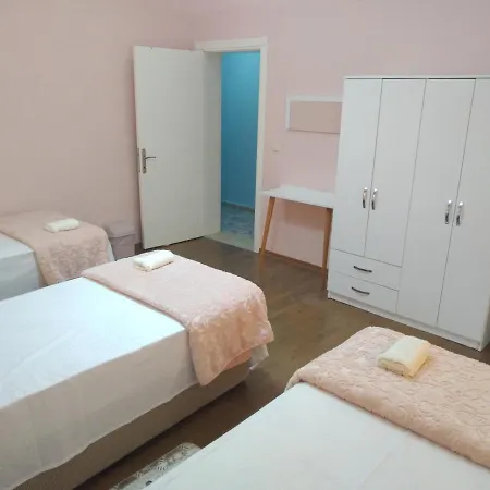 Appartement شقة كبيرة ديلوكس ثلاث غرف وصالون 112